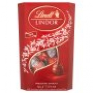 Tesco  Lindt Lindor Milk Chocolate Truffles