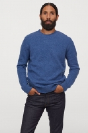 Knitted lambswool jumper 28.00 €