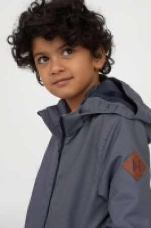 Water-repellent jacket 10.00 €