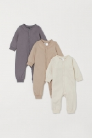 3-pack cotton pyjamas 9.00 €
