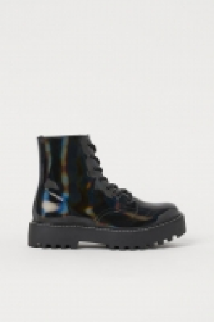 Warm-lined boots 18.00 €