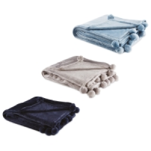 Aldi  Kirkton House Super Soft Throw