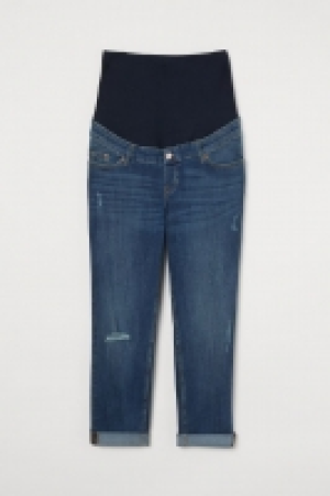 HM  MAMA Boyfriend Ankle Jeans