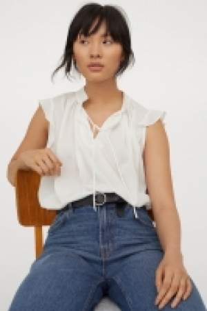 Crêpe blouse 13.00 €