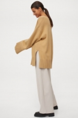 Oversized wool-blend jumper 30.00 €