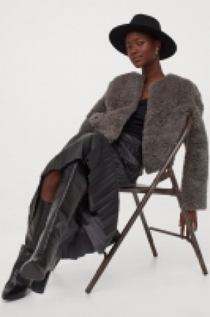 Faux fur jacket 31.00 €