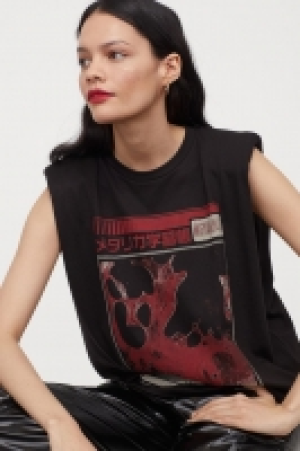 HM  Shoulder-pad T-shirt