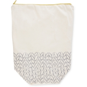 So Crafty Knit Print Bucket Bag