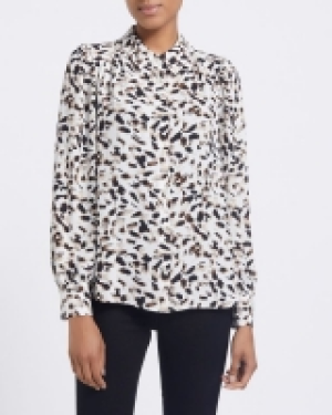 Animal Mark Blouse 7.00 €