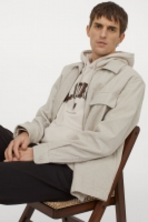 Printed hooded top 18.00 €