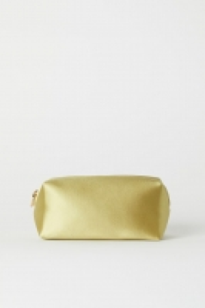 HM  Satin make-up bag