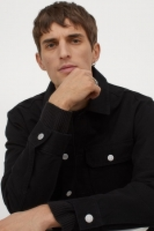 Cotton twill jacket 20.00 €