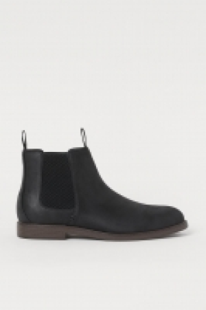 Chelsea boots 33.00 €