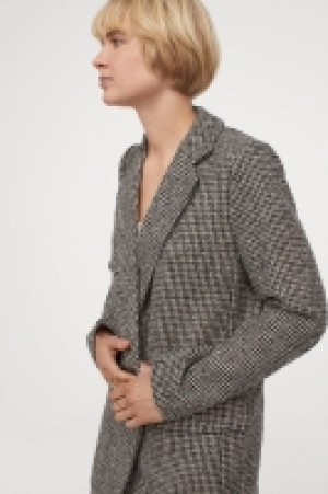 HM  Double-breasted bouclé jacket