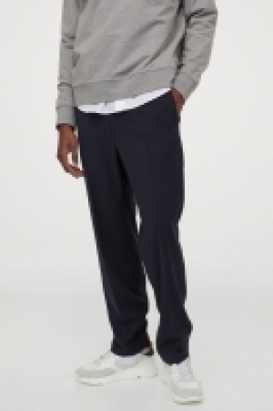 Regular Fit Dressy joggers 22.99 €
