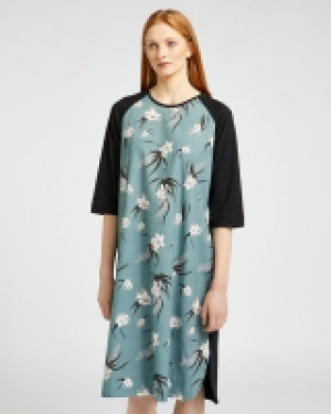 Dunnes Stores  Carolyn Donnelly The Edit Print Raglan Sleeve Dress