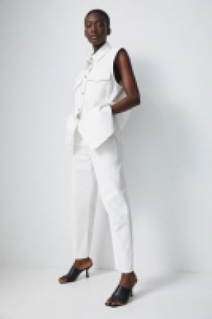 Ankle-length twill trousers 12.00 €