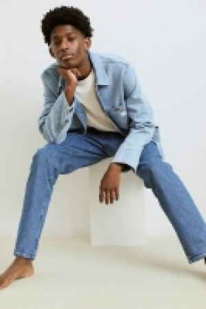 Regular Jeans 23.00 €