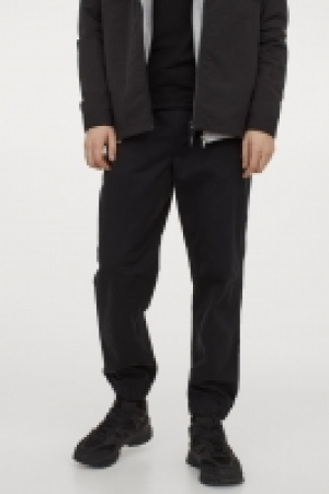 Cotton twill joggers 11.00 €