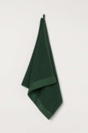 Cotton terry bath towel 5.00 €