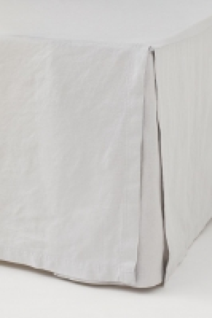 Washed linen valance 40.00 €