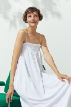 Sleeveless dress 10.00 €