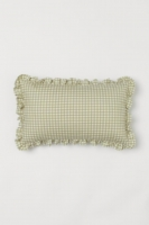 HM  Frill-trimmed cushion