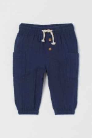 Pull-on trousers 7.00 €