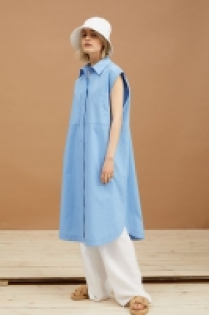 Sleeveless shirt dress 10.00 €