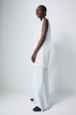 Sleeveless jersey dress 4.00 €