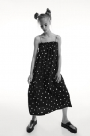 Sleeveless dress 8.00 €