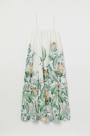 HM  Voluminous linen-blend dress