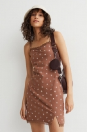 HM  Lace-trimmed slip dress