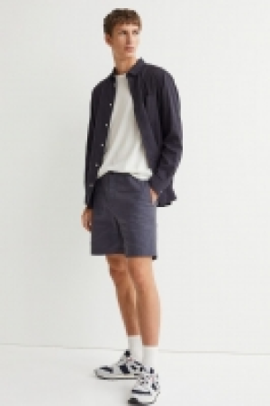 Regular Fit Linen-blend shorts 6.00 €