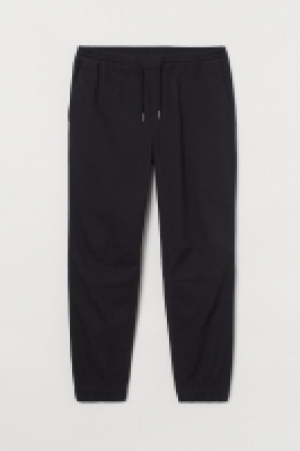 Cotton twill joggers 7.00 €