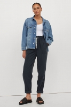 HM  Lyocell paper bag trousers