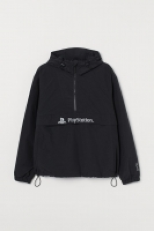 Printed windbreaker 18.00 €
