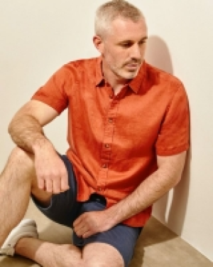 Regular Fit 100% Linen Solid Short-Sleeved Shirt