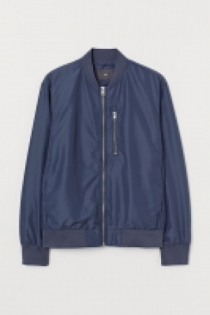 Bomber jacket 18.00 €
