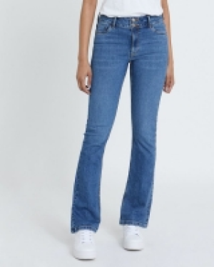 Mid Rise Essential Bootcut Fit Jeans 10.00 €