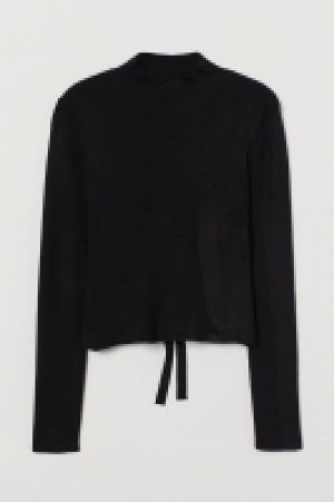 Open-backed top 12.00 €