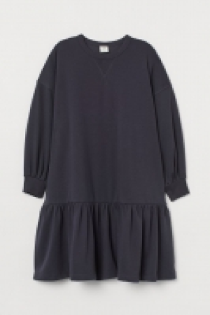 Sweatshirt dress 12.00 €