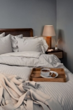 Large stoneware cup 4.00&nbsp;&euro;