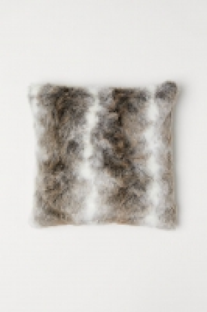 Faux fur cushion cover 8.99 €