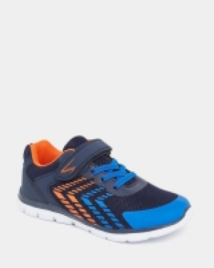 Sporty Trainer (Size 8-5) 7.00 €