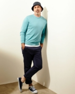 Lightweight Stretch Chinos 10.00 €