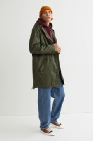 Water-repellent parka 32.00 €