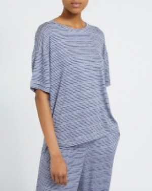 Viscose Relaxed Tee 3.00 €
