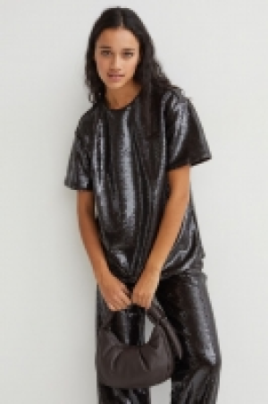 Sequined top 22.00 €