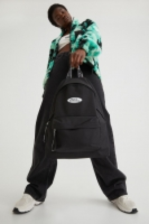 HM  Appliquéd backpack